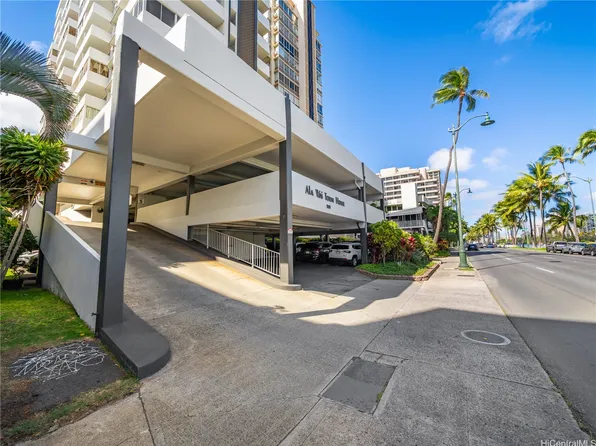 2421 Ala Wai Blvd APT 1205, Honolulu, HI 96815