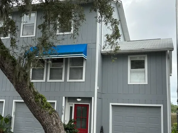 208 Pelican Pl, Saint Simons Island, GA 31522