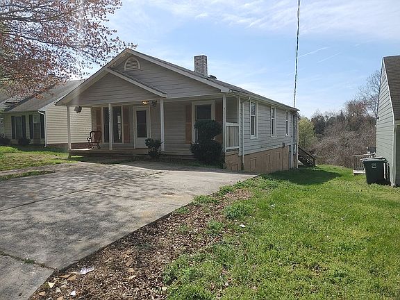4th image of 2602 Vestal St