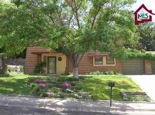 3233 Neptune Dr, Las Cruces, NM 88012