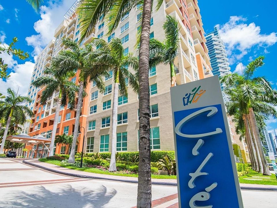1st image of 2000 N Bayshore Dr APT 1003