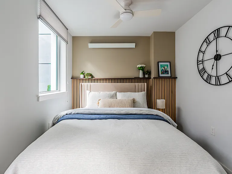 319 Queen Anne Ave N #104 — Photo 5