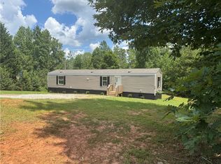 178 Left Fork Rd, Pickens, SC 29671