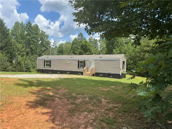 178 Left Fork Rd, Pickens, SC 29671