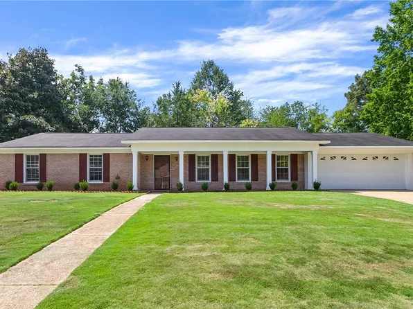 1505 Montrose Dr, Tuscaloosa, AL 35405