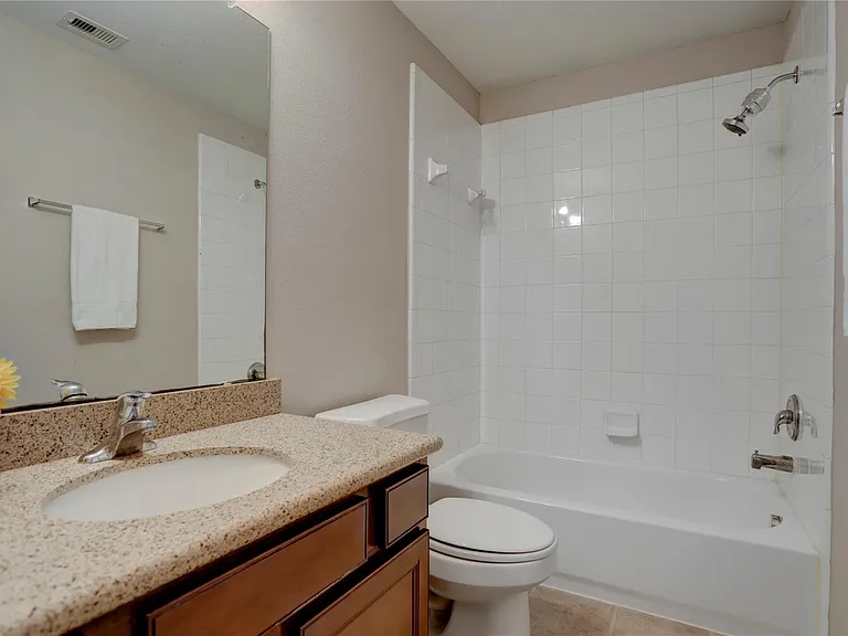 13419 Sunset Bay Ln — Photo 28