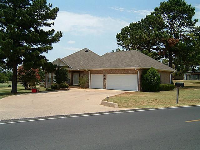 1st image of 400 Kiowa Dr W