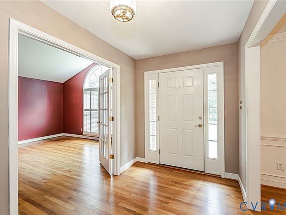 4th image of 6706 Thicket Pl
