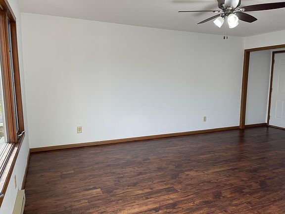 2nd image of 302 Jay Ray Ct #3
