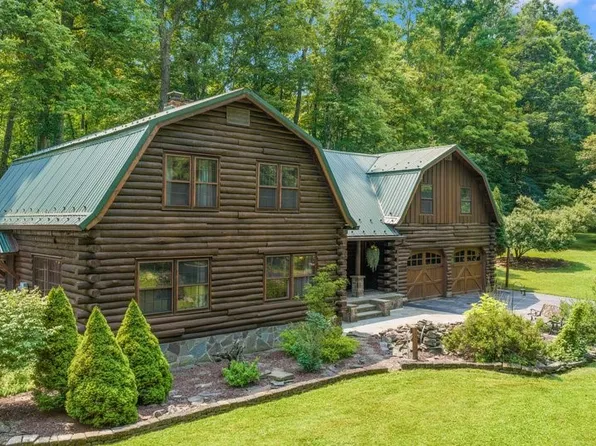 1172 Lynch Rd, Little Meadows, PA 18830