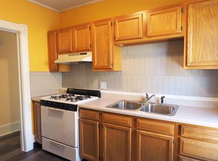 114 10th Ave NE, Minneapolis, MN 55413