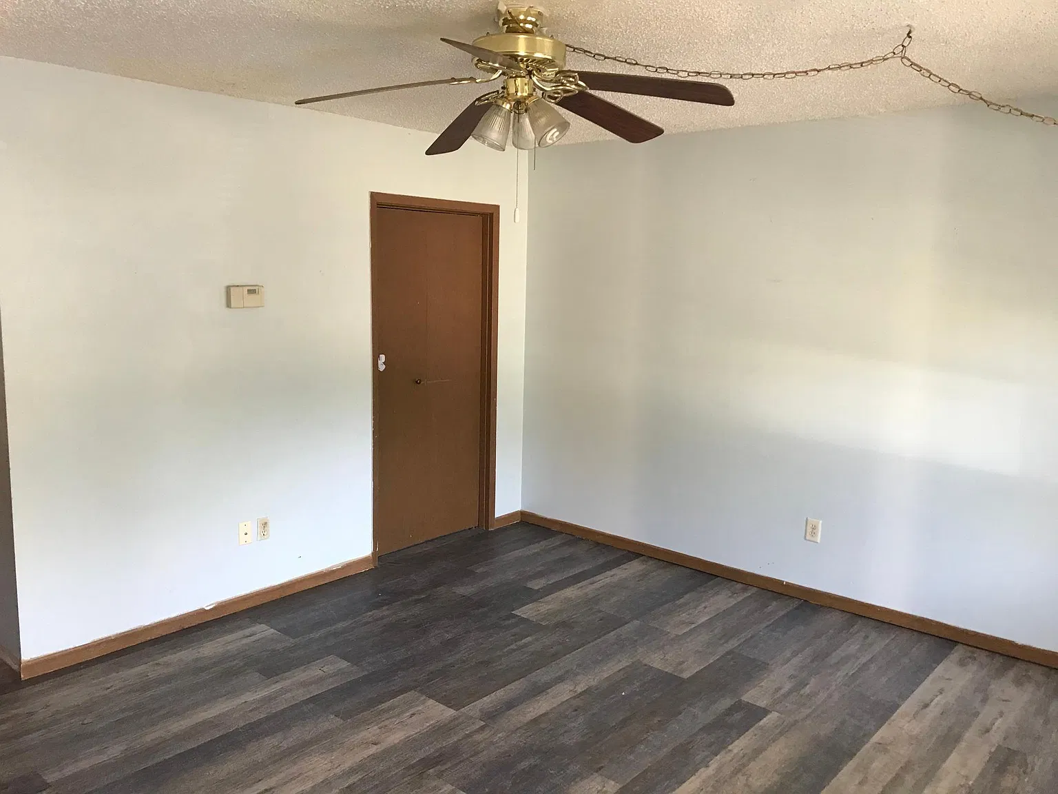 3 bed, 1.5 bath, 1100 sqft, $950 — Photo 2