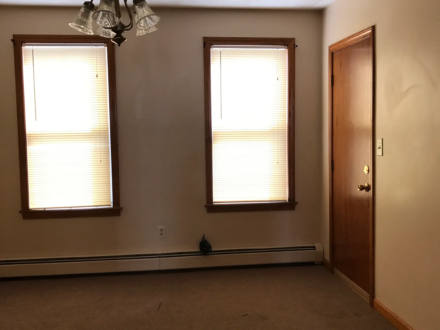 3 bed, $1,500 — Photo 4
