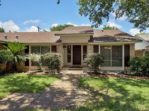 307 San Saba Dr Photo 1