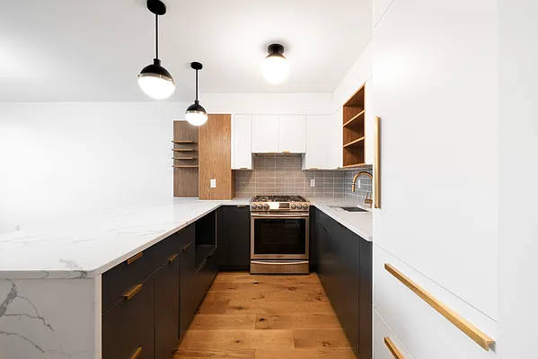 Rented by Joel Scharf, LREB | media 22