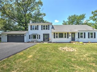 2233 S Windsor Rd, Decatur, IL 62521