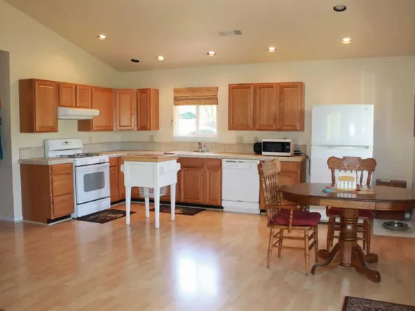 45405 S Fork Dr, Three Rivers, CA 93271