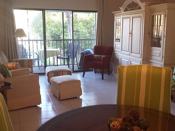 5th image of 4701 Lakeside Club Blvd APT 9