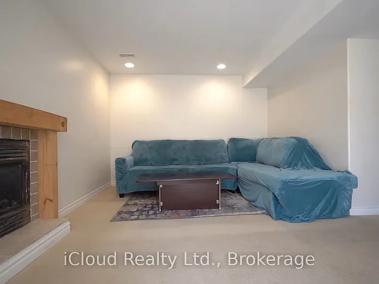 72 Graihawk Dr — Photo 5