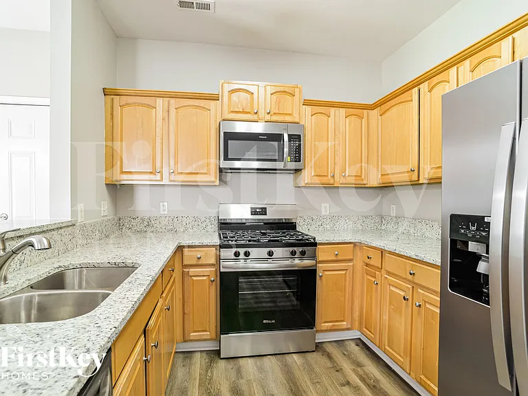11735 Hawick Valley Ln — Photo 8