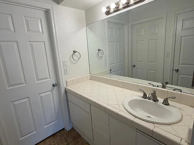 7835 E Glenrosa Ave #2 — Photo 26