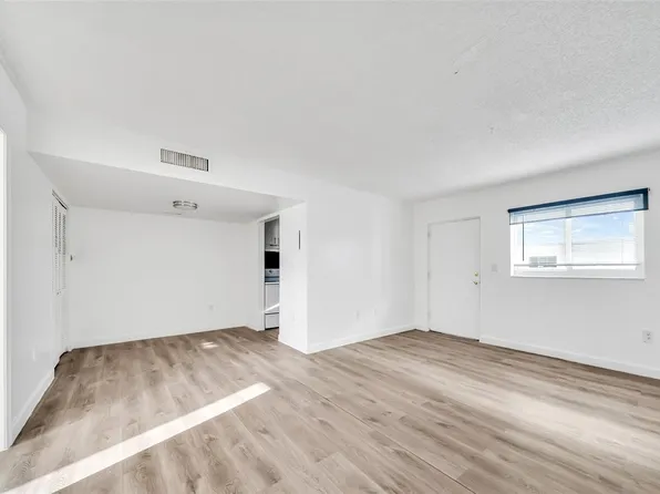 2011 Bay Dr #0, Miami Beach, FL 33141
