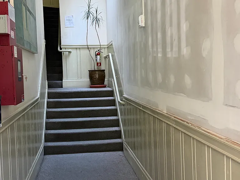 1040 Howard St #7 — Photo 11