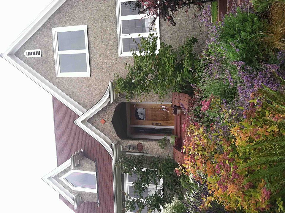 2nd image of 6542 17th Ave NE
