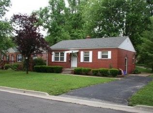 2 Washington Pl, Edwardsville, IL