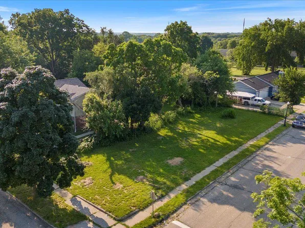 893 Madison St, Ypsilanti, MI 48197