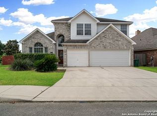 1502 Crescent Vw, San Antonio, TX 78258