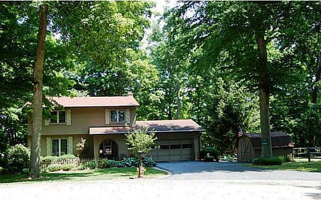 1st image of 2840 Sterling Dr