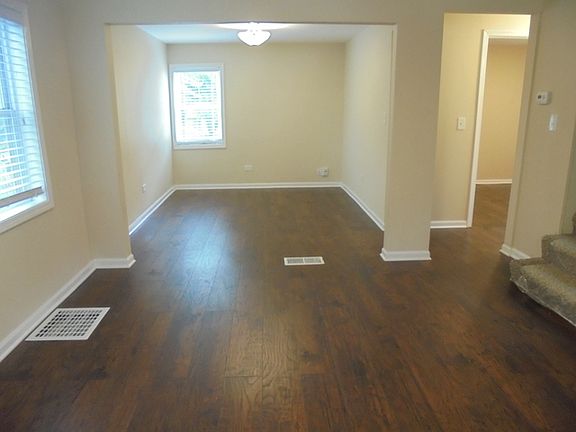 4th image of 1905 9th Pkwy