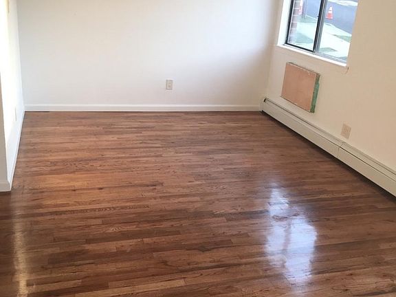 4th image of 517 128th St Fl 2