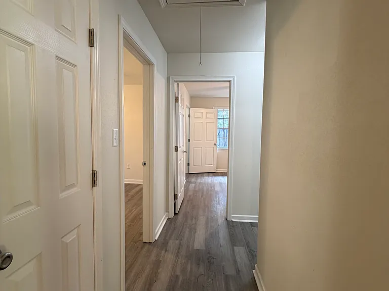 219 Wildwood Dr — Photo 14