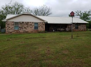 10322 Acme Rd, Shawnee, OK 74804