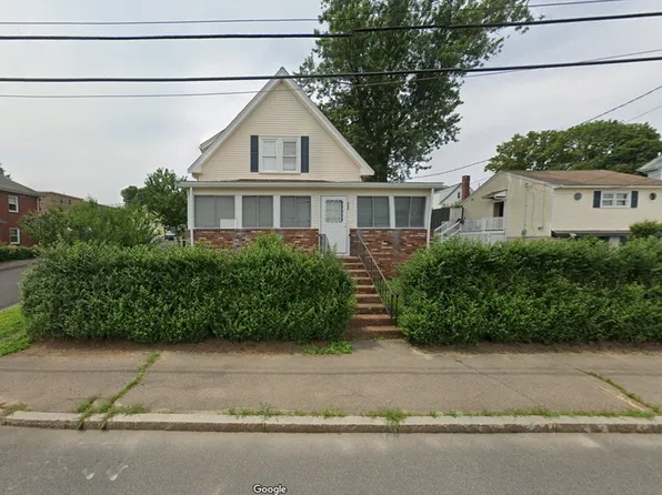 222 Neck St, Weymouth, MA 02191