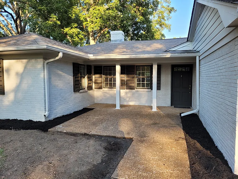 1436 Pecan Trees Dr — Photo 15