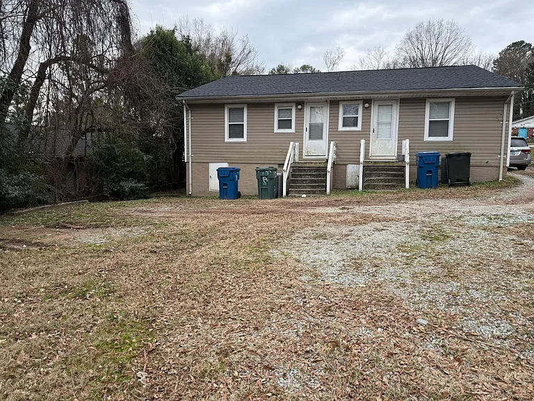 1702 Gunter St #A — Photo 9