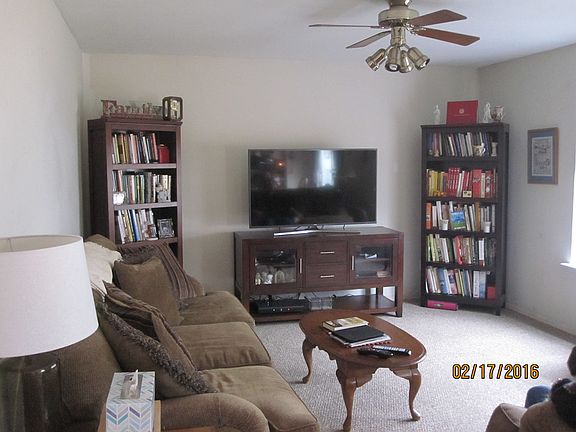 2nd image of 30 Evelyn Ct