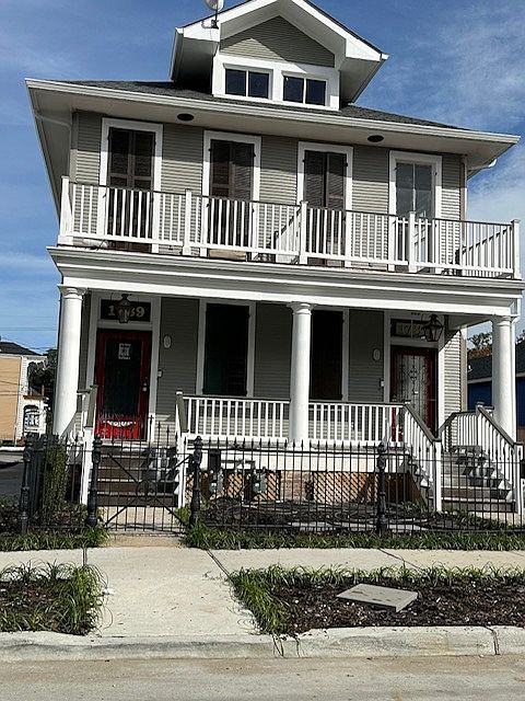 1st image of 1739 1st St