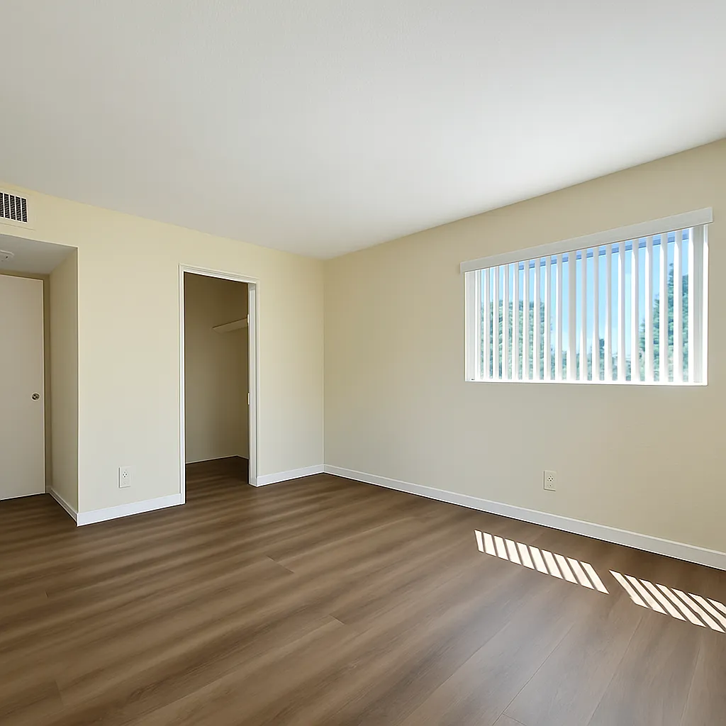 3 bed, 1200 sqft, $3,400 — Photo 2