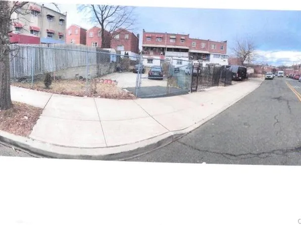 Sexton Place, Bronx, NY 10469