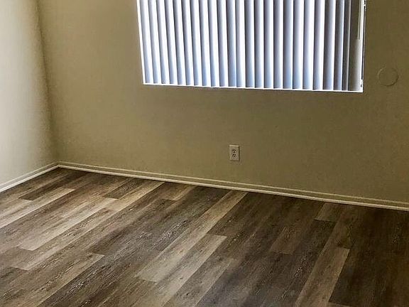5th image of 7452 Hazeltine Ave APT 305