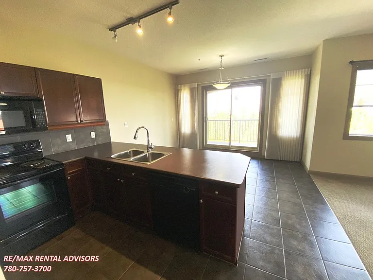 501 Palisades Way #404 — Photo 21