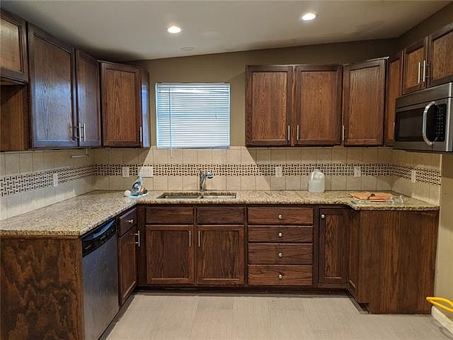 1st image of 4302 Mount Vernon Dr