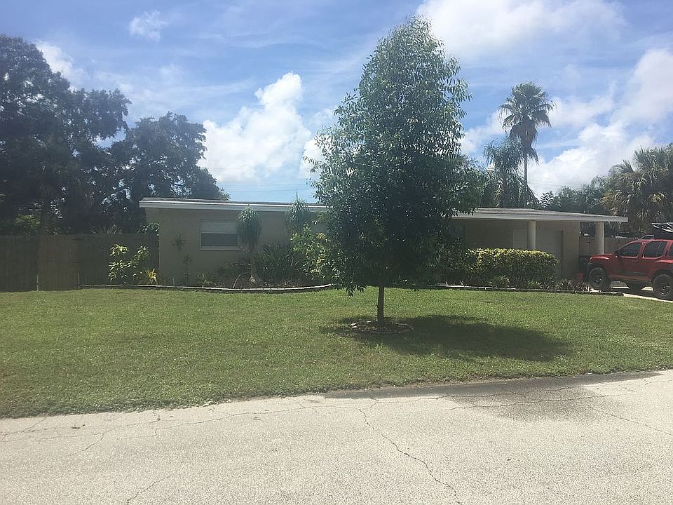 2nd image of 1445 Bermuda Ave