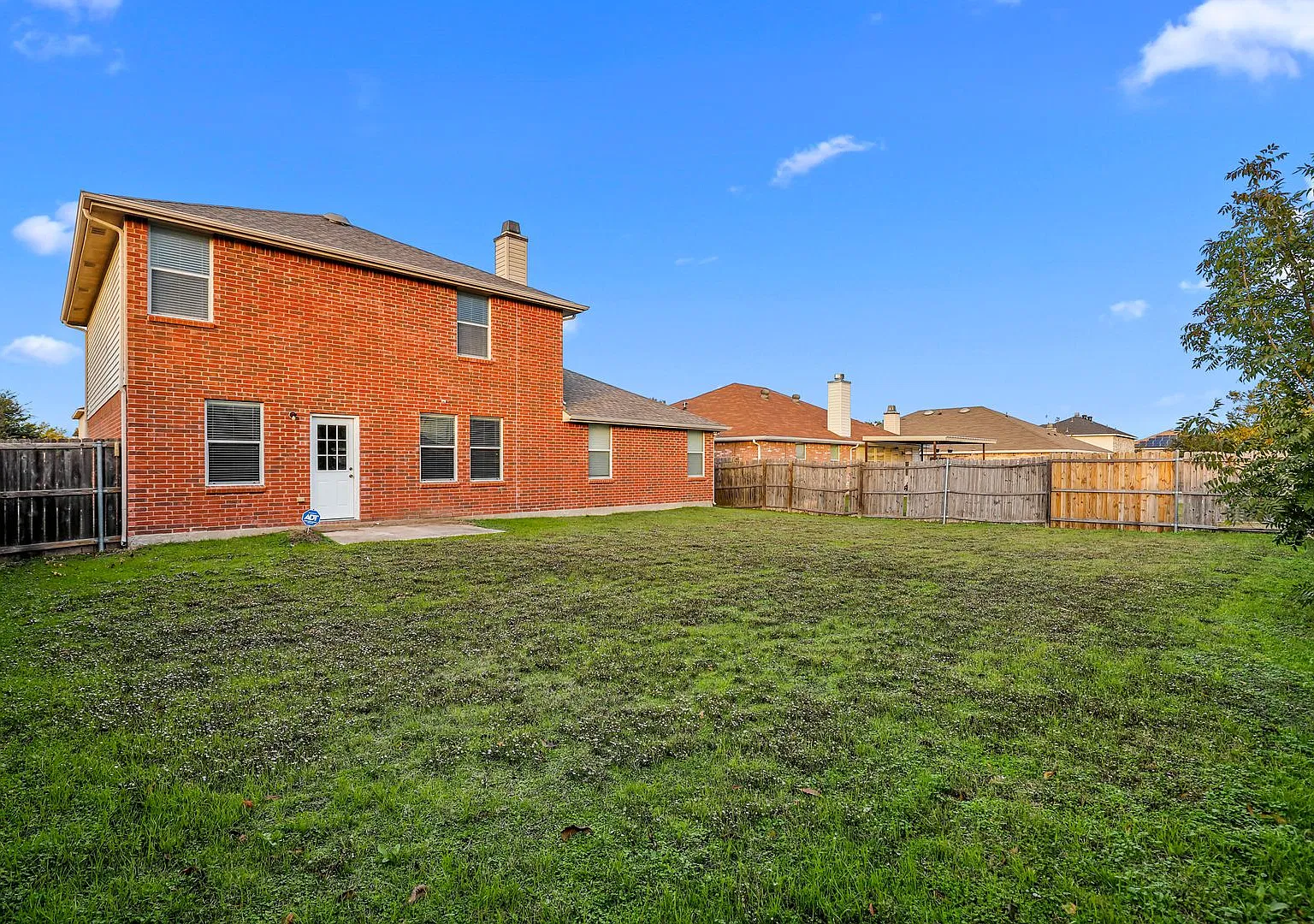 Spacious 2-Story Home with 4 Bedrooms & Multiple Living Areas — Photo 2