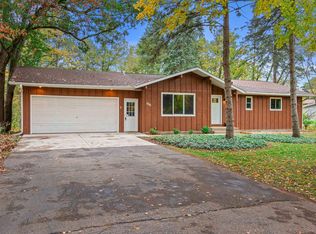 1201 Holly Ln, Plover, WI 54467