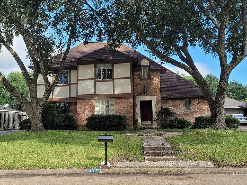 1st image of 3107 Briar Ct